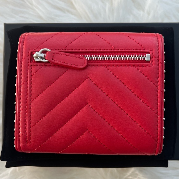 Chanel Tri-Fold Red Wallet - Picture 2 of 9